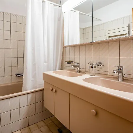 Chesa Auricula 1-1 By Interhome Appartement *