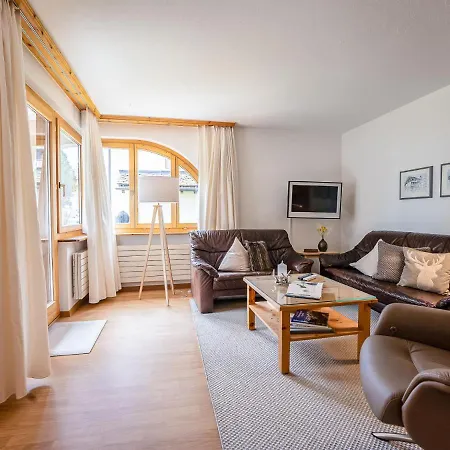 דירה Chesa Auricula 1-1 By Interhome